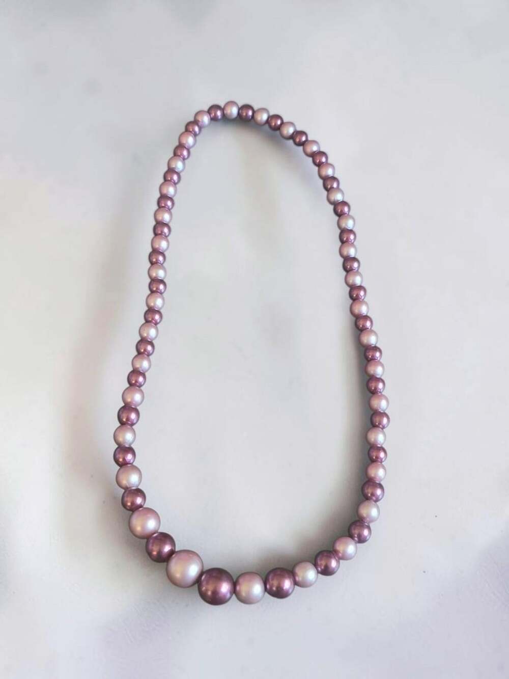 Vintage Graduated Purple Faux Pearl Bead Strand Necklace